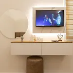 Zani's