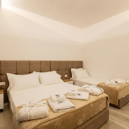 Zani's Hotel