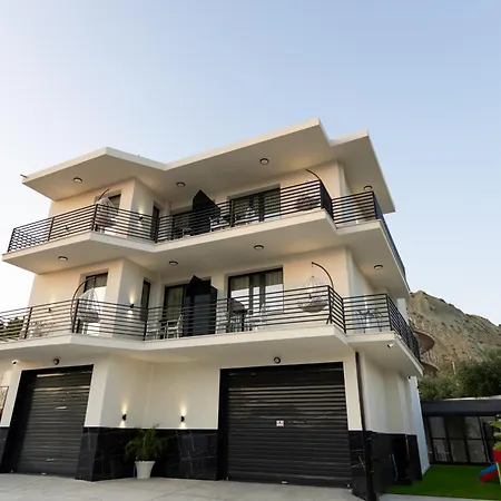 Zani's Hotel 4*